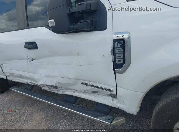 1FT7W2AT5HEC19942 2017 FORD F-250 White Вид спереду