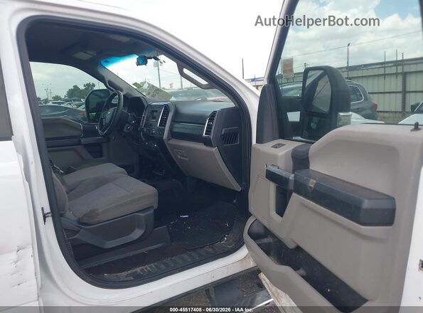 1FT7W2AT5HEC19942 2017 FORD F-250 White Вид салону спереду