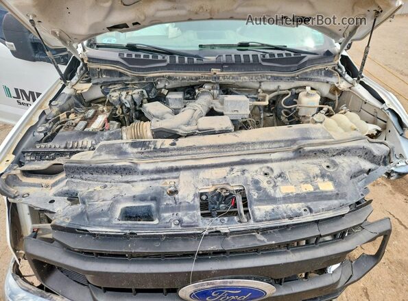 1FT7W2B60NED53939 2022 FORD F250 White Vista interior trasera