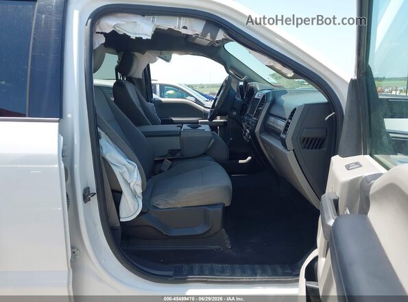 1FT7W2B61KEE83370 2019 FORD F-250 Белый Вид салона спереди