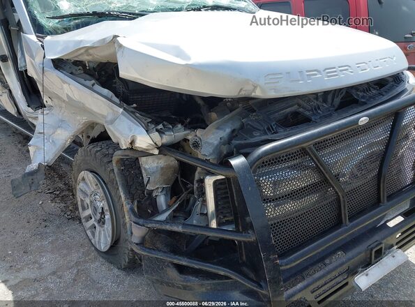 1FT7W2B64JED04978 2018 FORD F-250 Silver 