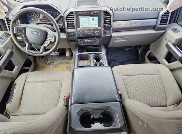 1FT7W2B64KED24262 2019 FORD F250 Серебряный Вид панели приборов
