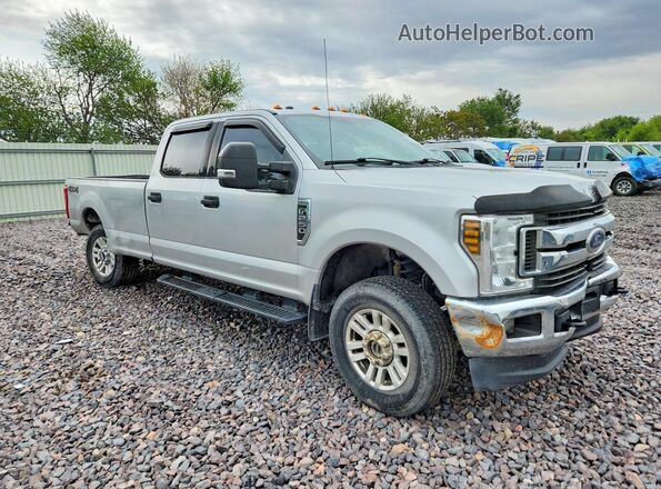 1FT7W2B64KED24262 2019 FORD F250 Серебряный Передняя правая четверть