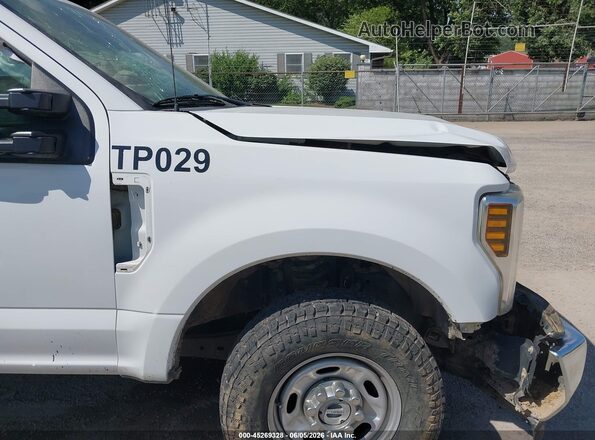 1FT7W2B65KEG78209 2019 FORD F-250 White 