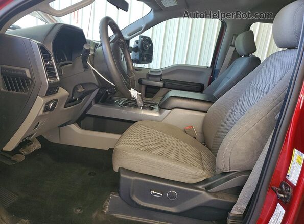 1FT7W2B66JEC97774 2018 FORD F250 Red Вид салону спереду