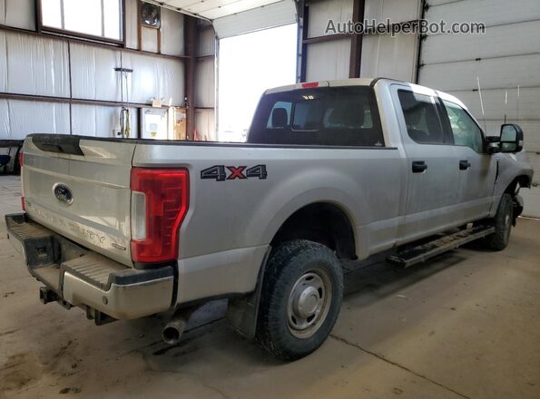 1FT7W2B69JEC84307 2018 FORD F250 Silver Rear right