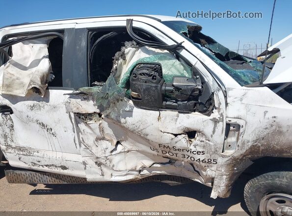 1FT7W2B69NED06523 2022 FORD F-250 White Vista interior trasera
