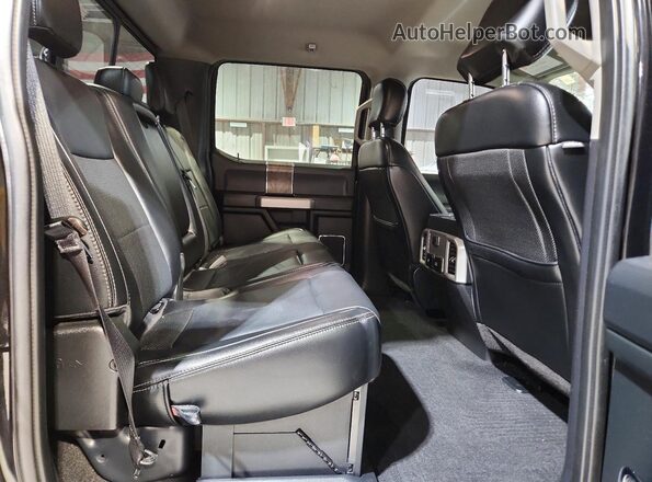 1FT7W2B6XKEF39645 2019 FORD F250 Black Rear seats view