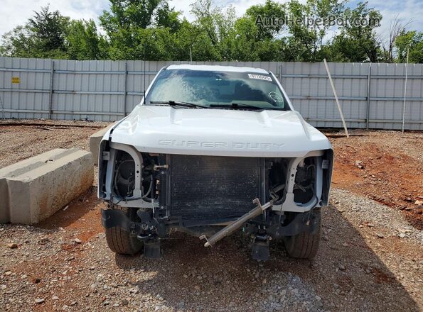 1FT7W2BA1REF23994 2024 FORD F250 White Widok z przodu
