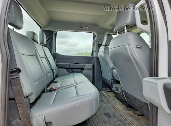 1FT7W2BA4SED34715 2025 FORD F250 White Вид задніх сидінь