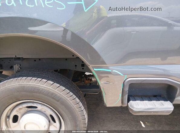 1FT7W2BA4TEC07044 2026 FORD F-250 Gray Вид спереду