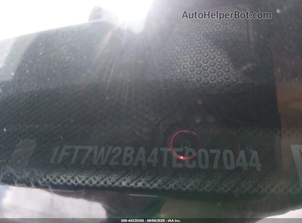 1FT7W2BA4TEC07044 2026 FORD F-250 Gray Вид підкапотного простору