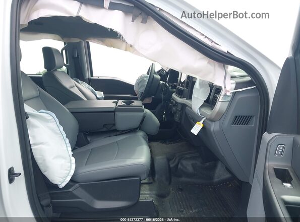 1FT7W2BA5TED01806 2026 FORD F-250 White Front interior view