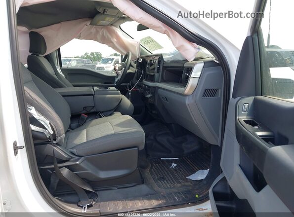 1FT7W2BA8SED26486 2025 FORD F-250 White Front interior view