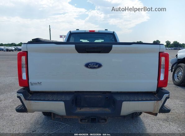 1FT7W2BA8SED26486 2025 FORD F-250 White 360 interior view