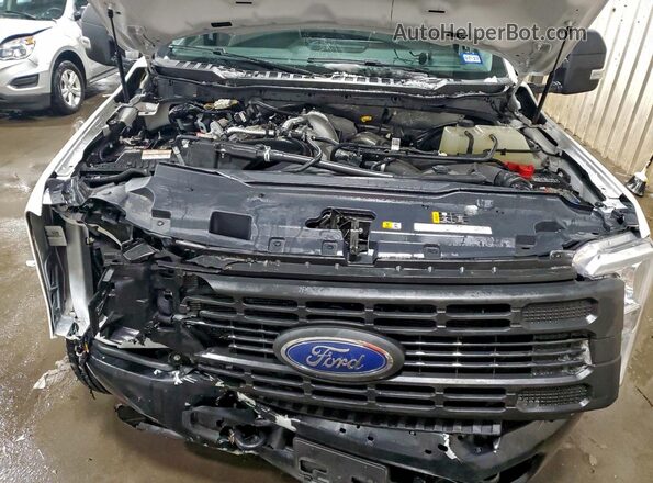 1FT7W2BT0SEE05331 2025 FORD F250 White Rear interior view