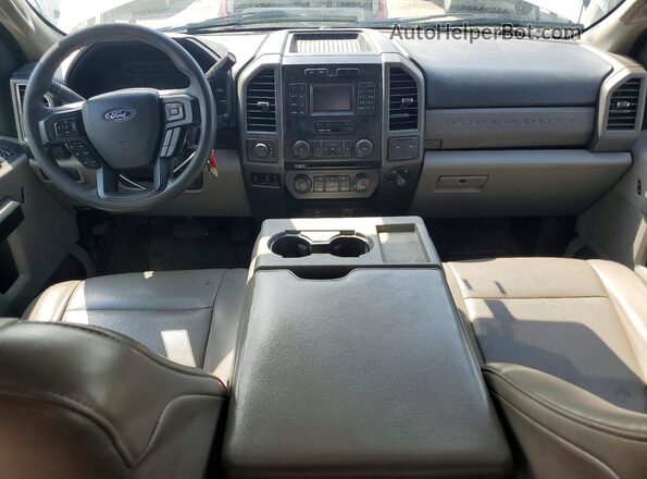 1FT7W2BT1JEB97846 2018 FORD F250 White Widok deski rozdzielczej