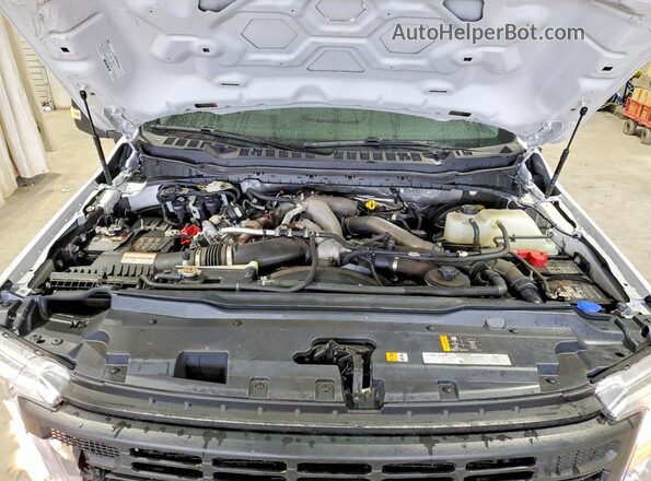 1FT7W2BT1SEC76161 2025 FORD F250 White Widok wnętrza z tyłu