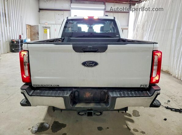 1FT7W2BT1SEC76161 2025 FORD F250 White Widok z tyłu