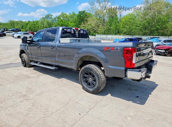 1FT7W2BT2JEB88816 2018 FORD F250 Gray 