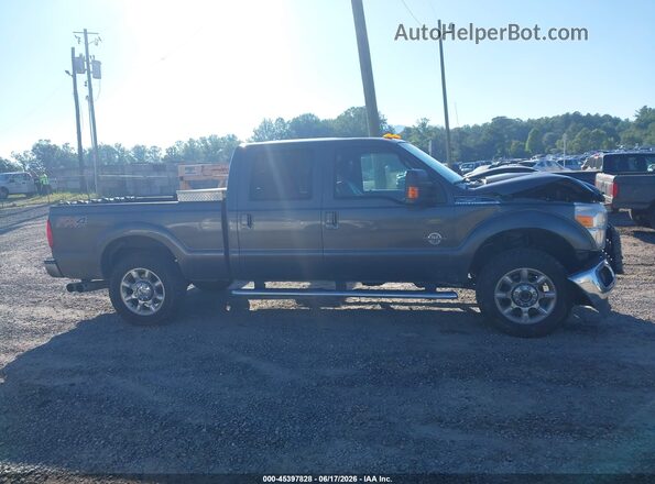 1FT7W2BT3GEB72083 2016 FORD F-250 Gray Vista interior trasera