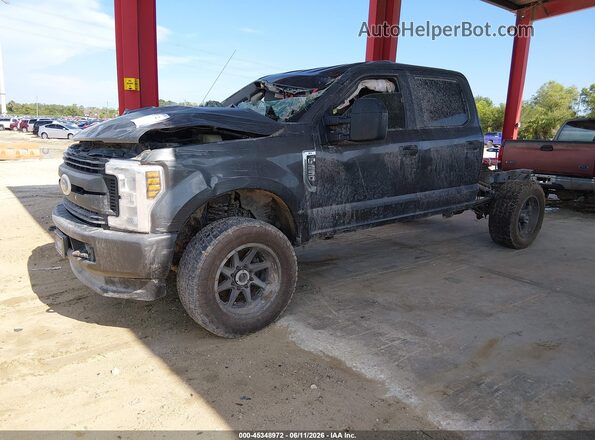 1FT7W2BT3JEC09494 2018 FORD F-250 Gray 