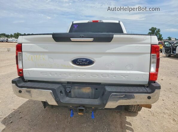 1FT7W2BT4HEE81501 2017 FORD F250 White Հետևի տեսք