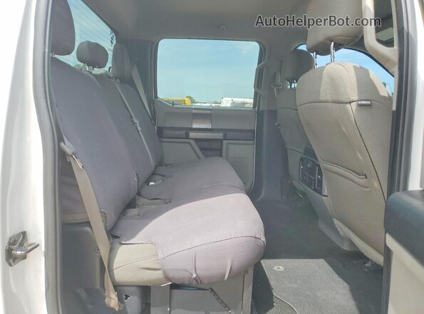 1FT7W2BT4HEE81501 2017 FORD F250 White Հետևի նստատեղերի տեսք