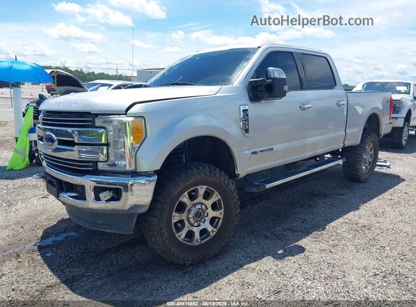 1FT7W2BT4HEE97410 2017 FORD F-250 Silver Przód lewy