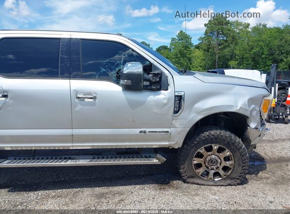 1FT7W2BT4HEE97410 2017 FORD F-250 Silver Widok z przodu