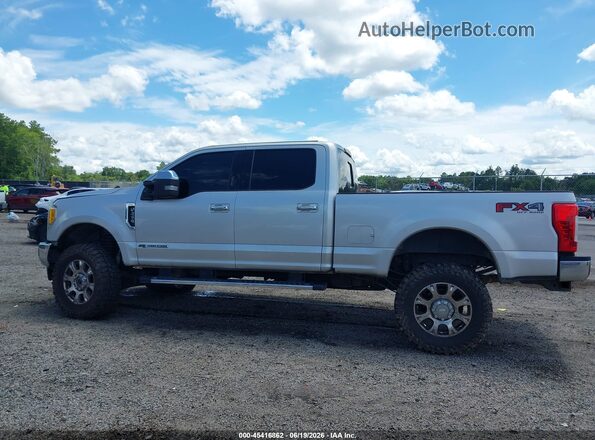 1FT7W2BT4HEE97410 2017 FORD F-250 Silver Widok wnętrza 360 stopni