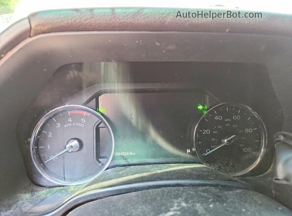 1FT7W2BT4JEC98198 2018 FORD F250 Red 