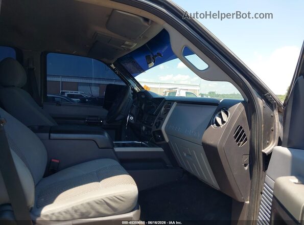 1FT7W2BT5GEA32150 2016 FORD F-250 Gray Вид салону спереду