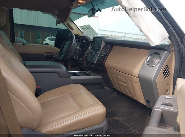 1FT7W2BT5GEB75714 2016 FORD F-250 Brown Вид салону спереду