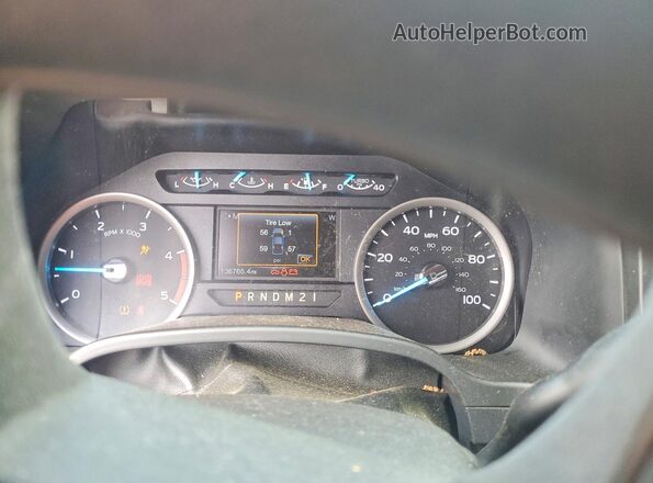 1FT7W2BT5JEB70780 2018 FORD F250 Red ხელსაწყოთა პანელის ხედი