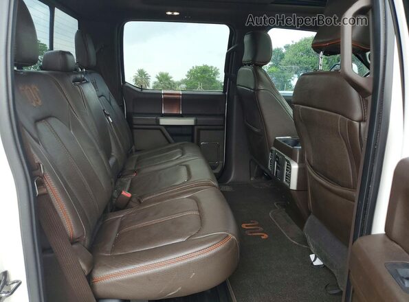 1FT7W2BT6HEC14344 2017 FORD F250 White Widok tylnych siedzeń