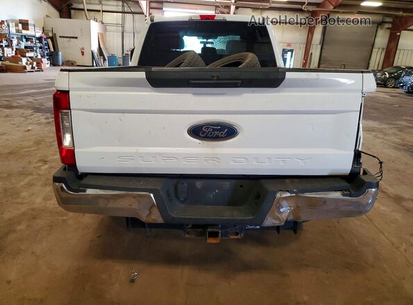 1FT7W2BT6HEE45356 2017 FORD F250 White Widok z tyłu