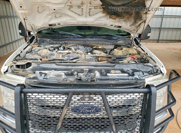 1FT7W2BT6KEC88810 2019 FORD F250 White Вид задньої частини салону