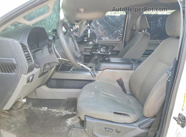 1FT7W2BT6NEG00810 2022 FORD F250 White Widok wnętrza z przodu