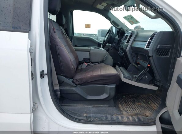 1FT7W2BT7HEB59452 2017 FORD F-250 Белый Вид салона спереди