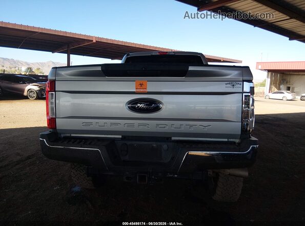 1FT7W2BT7JEB38087 2018 FORD F-250 Silver 