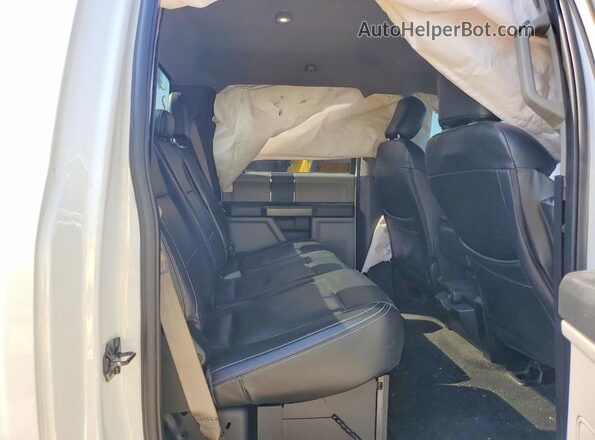 1FT7W2BT7JEB90772 2018 FORD F250 White Widok tylnych siedzeń
