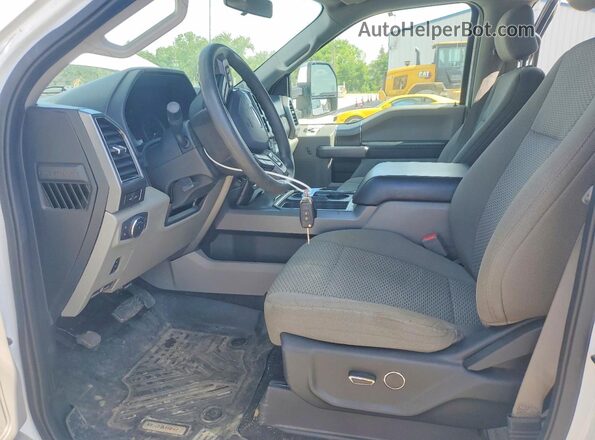 1FT7W2BT7KEF67232 2019 FORD F250 White Vista interior delantera