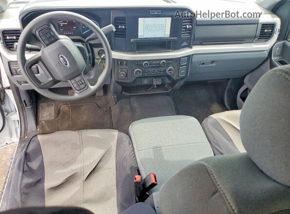 1FT7W2BT7TEC15513 2026 FORD F250 White Dashboard view