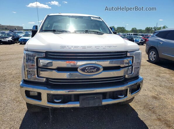 1FT7W2BT8HEC43067 2017 FORD F250 White Front view
