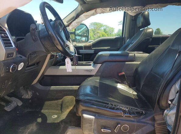 1FT7W2BT8HEC43067 2017 FORD F250 White Front interior view
