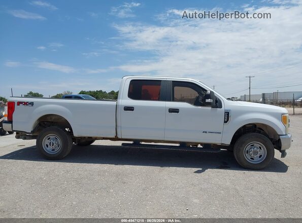 1FT7W2BT8HEC66851 2017 FORD F-250 White 