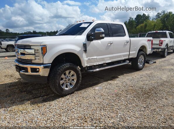 1FT7W2BT8JEB47171 2018 FORD F-250 White Przód lewy