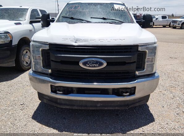 1FT7W2BT8JEC57802 2018 FORD F-250 White Դիմացի տեսք