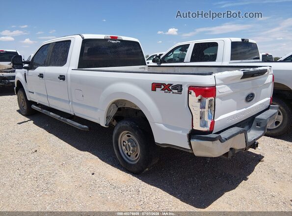 1FT7W2BT8JEC57802 2018 FORD F-250 White Սալոնի 360 աստիճան տեսք
